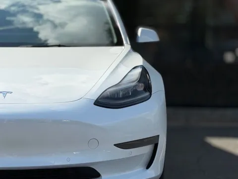 More photos of 2022 Tesla Model 3 at Gravity Autos Sandy Springs, GA