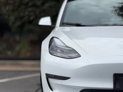 More photos of 2021 Tesla Model 3 Standard Range Plus at Gravity Autos Sandy Springs, GA