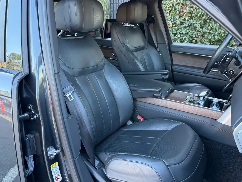 Land Rover Range Rover photo 32