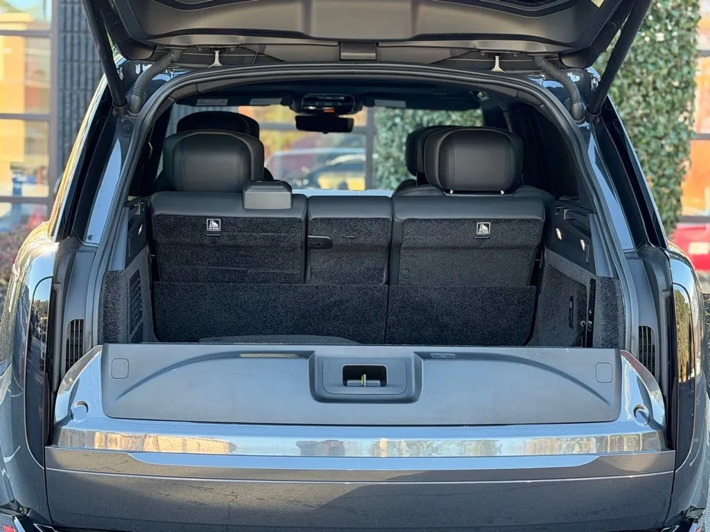 Land Rover Range Rover photo 18