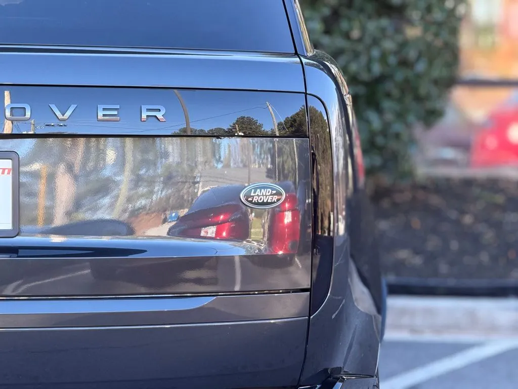Land Rover Range Rover photo 16