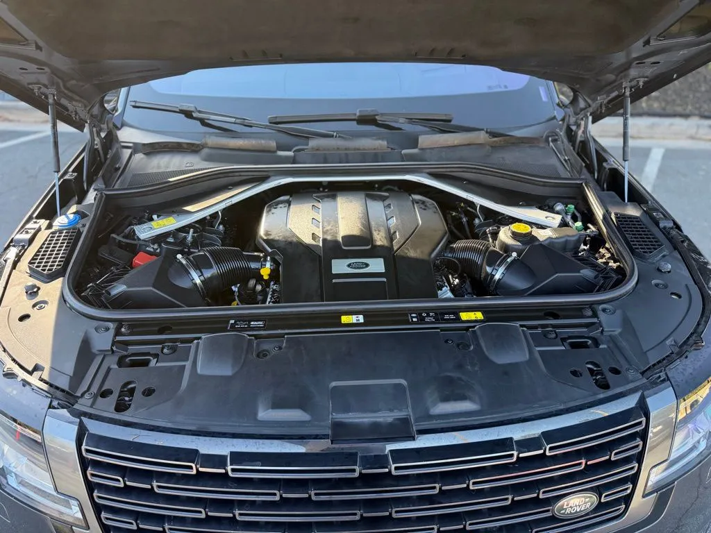 Land Rover Range Rover photo 6
