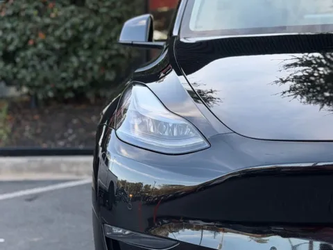 More photos of 2022 Tesla Model Y Performance at Gravity Autos Sandy Springs, GA