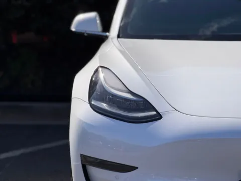More photos of 2018 Tesla Model 3 Long Range at Gravity Autos Sandy Springs, GA