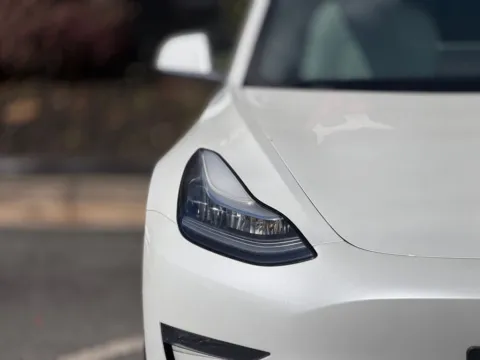 More photos of 2020 Tesla Model 3 Performance at Gravity Autos Sandy Springs, GA