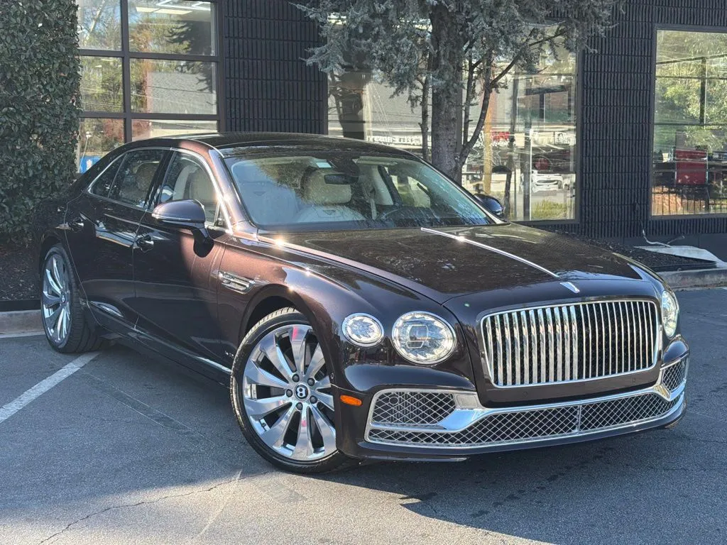 Bentley Flying Spur photo 7