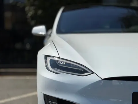 More photos of 2020 Tesla Model S Long Range Plus at Gravity Autos Sandy Springs, GA