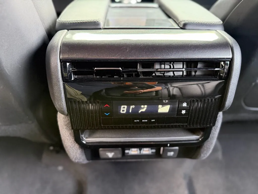2024 Jeep Wagoneer Series I - Photo 56