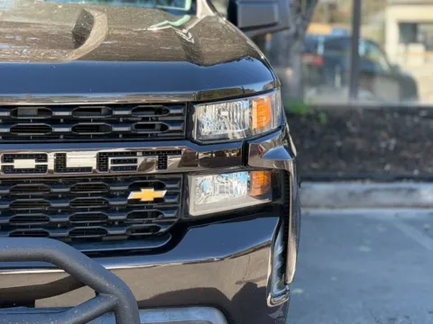 More photos of 2019 Chevrolet Silverado 1500 Custom at Gravity Autos Sandy Springs, GA