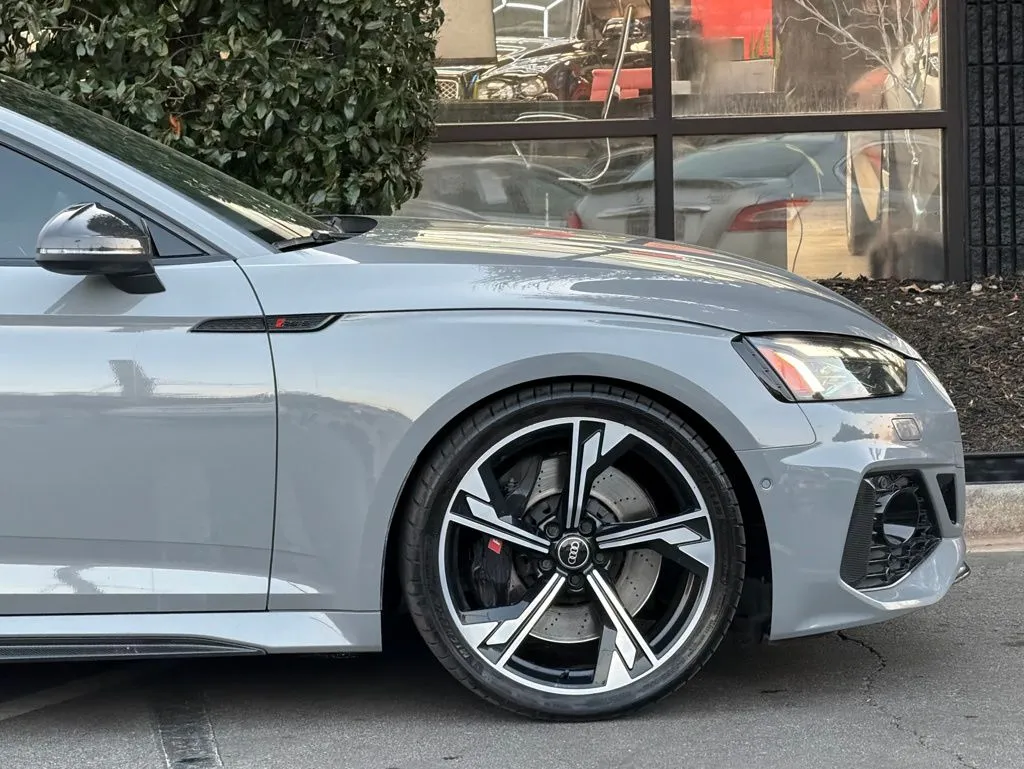 Audi RS 5 photo 23