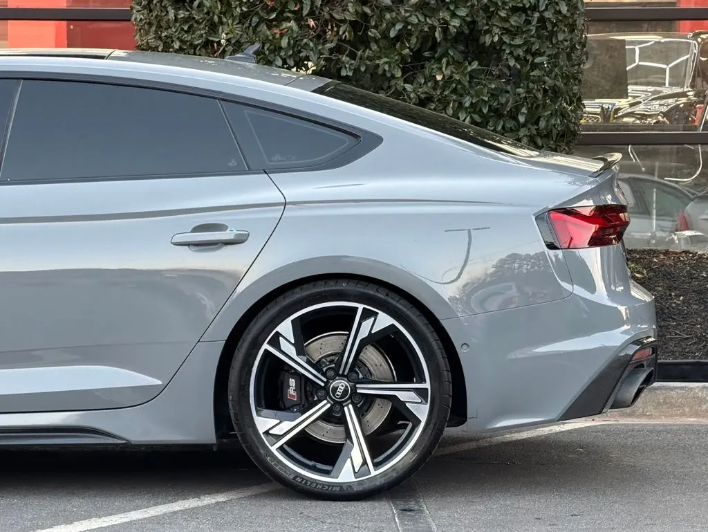 Audi RS 5 photo 11