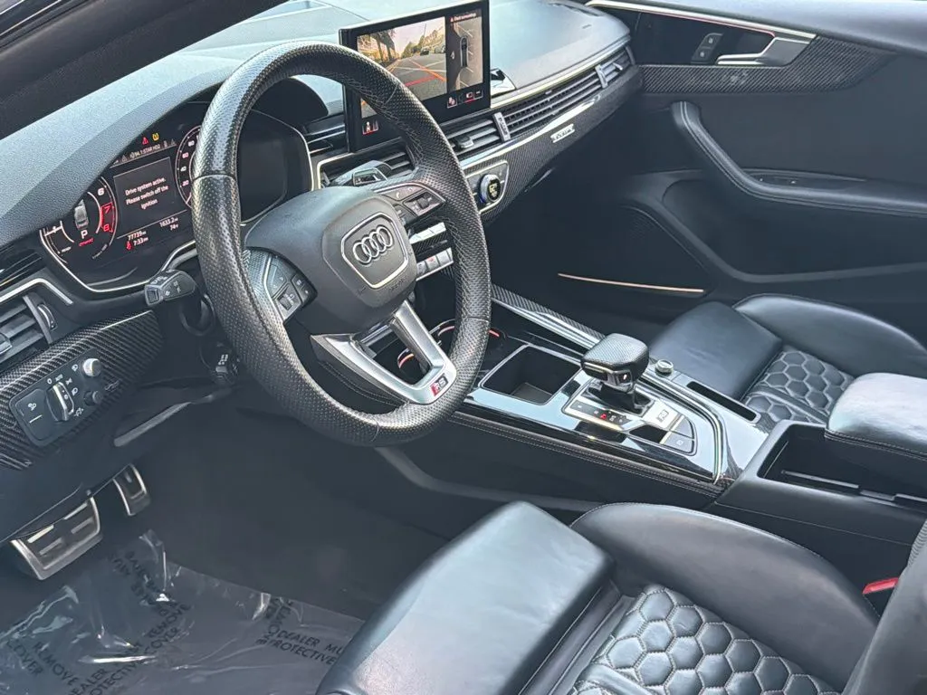 Audi RS 5 photo 25