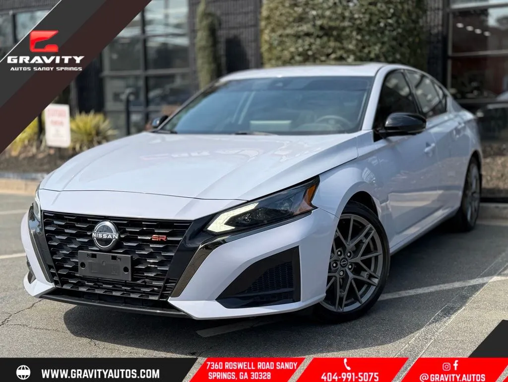 2023 Nissan Altima 2.0 VC-T SR's photo