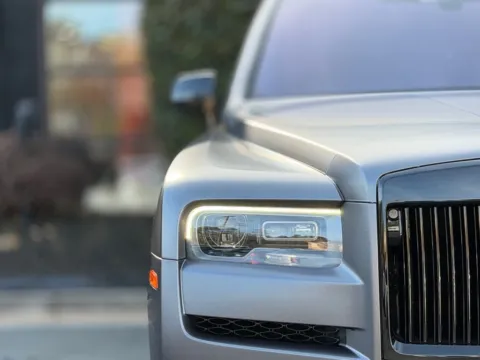 More photos of 2019 Rolls-Royce Cullinan at Gravity Autos Sandy Springs, GA