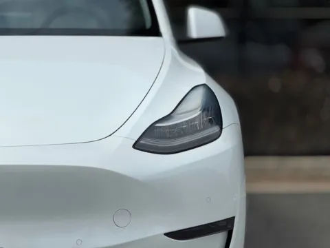 More photos of 2021 Tesla Model Y Long Range at Gravity Autos Sandy Springs, GA