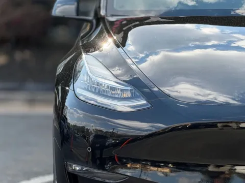 More photos of 2022 Tesla Model Y Long Range at Gravity Autos Sandy Springs, GA