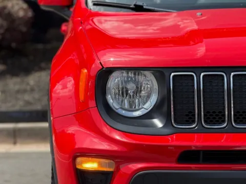 More photos of 2019 Jeep Renegade Latitude at Gravity Autos Sandy Springs, GA