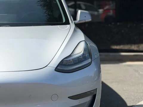 More photos of 2018 Tesla Model 3 Long Range at Gravity Autos Sandy Springs, GA