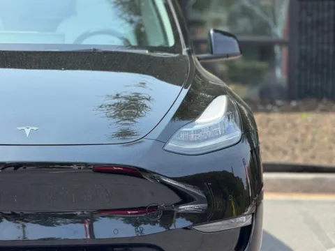 More photos of 2021 Tesla Model Y Long Range at Gravity Autos Sandy Springs, GA