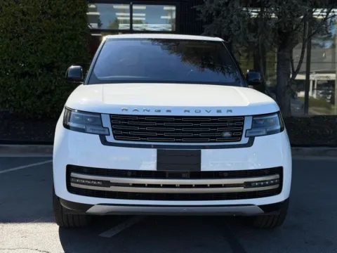 Another view of 2023 Land Rover Range Rover Plug-In Hybrid SE for sale in Sandy Springs, GA at Gravity Autos Sandy Springs