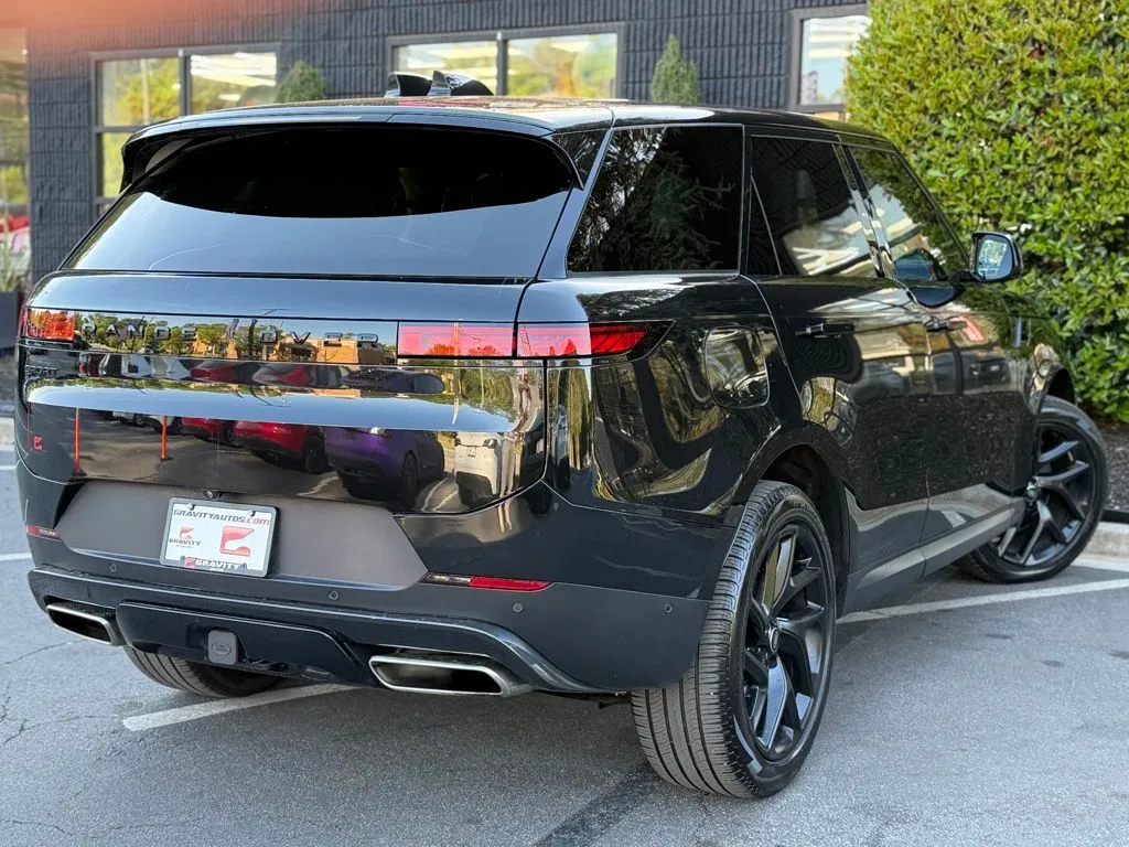 Land Rover Range Rover Sport photo 12