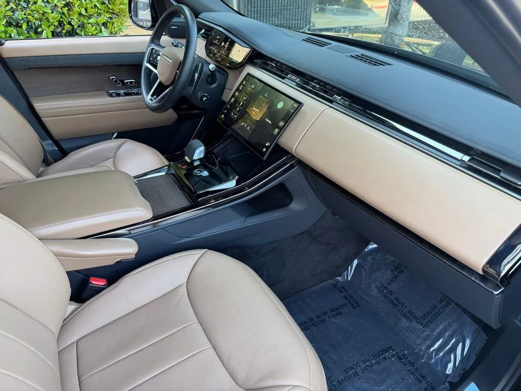 Land Rover Range Rover Sport photo 31