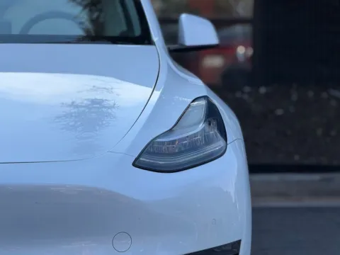 More photos of 2020 Tesla Model Y Long Range at Gravity Autos Sandy Springs, GA