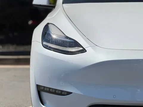 More photos of 2022 Tesla Model Y Long Range at Gravity Autos Sandy Springs, GA