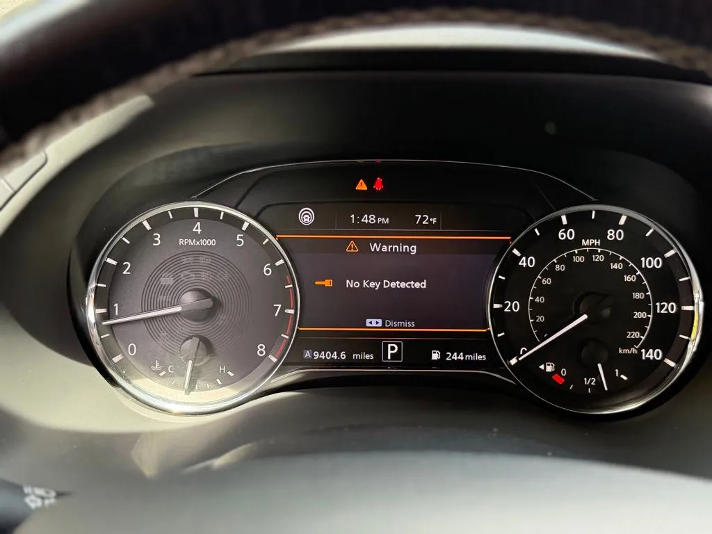 Infiniti QX80 photo 49