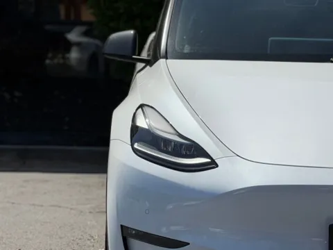 More photos of 2022 Tesla Model Y Performance at Gravity Autos Sandy Springs, GA