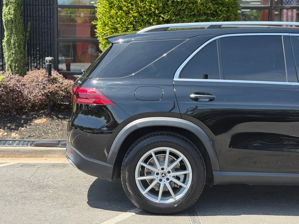 Mercedes-Benz GLE photo 22