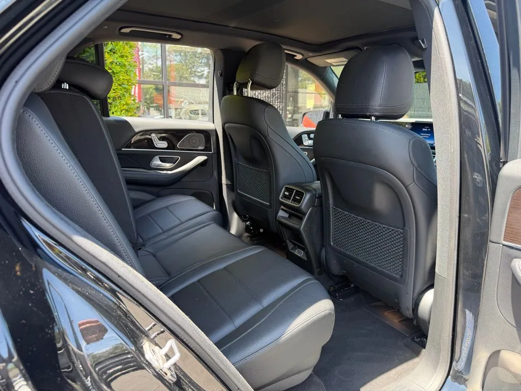 Mercedes-Benz GLE photo 39