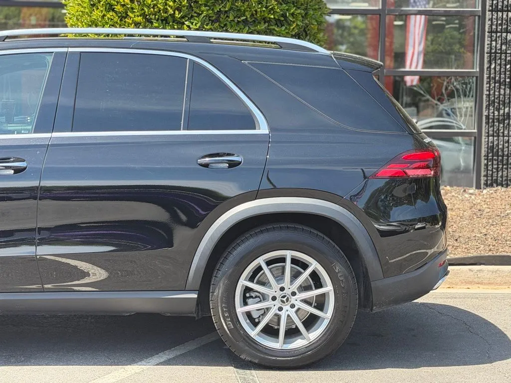 Mercedes-Benz GLE photo 11