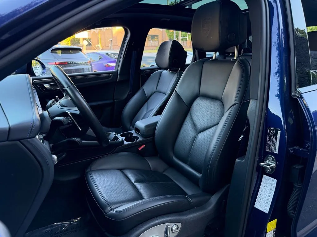 Porsche Macan photo 26