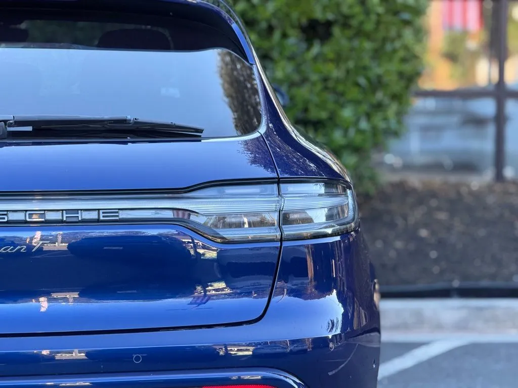 Porsche Macan photo 16