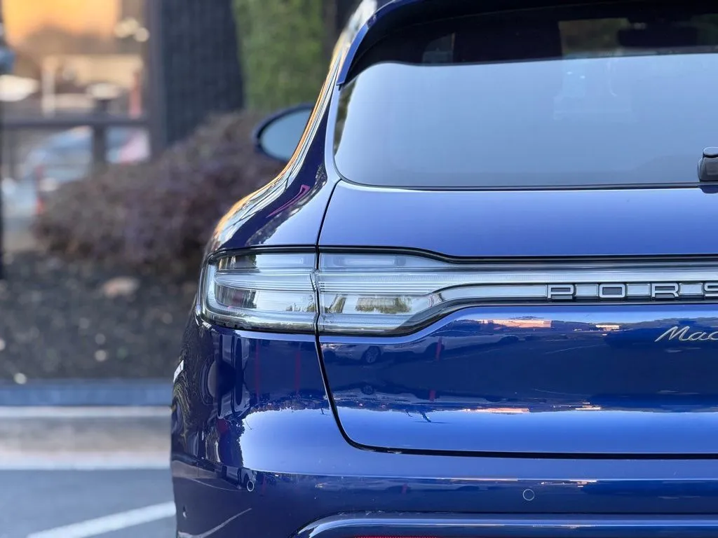 Porsche Macan photo 15