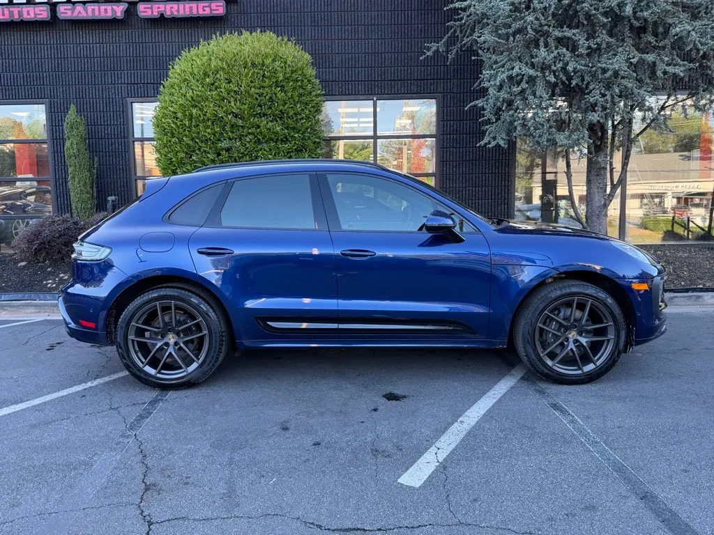 Porsche Macan photo 21