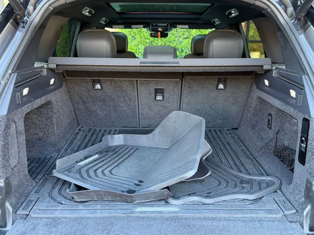 Land Rover Range Rover photo 18
