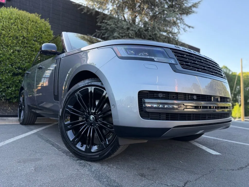Land Rover Range Rover photo 8