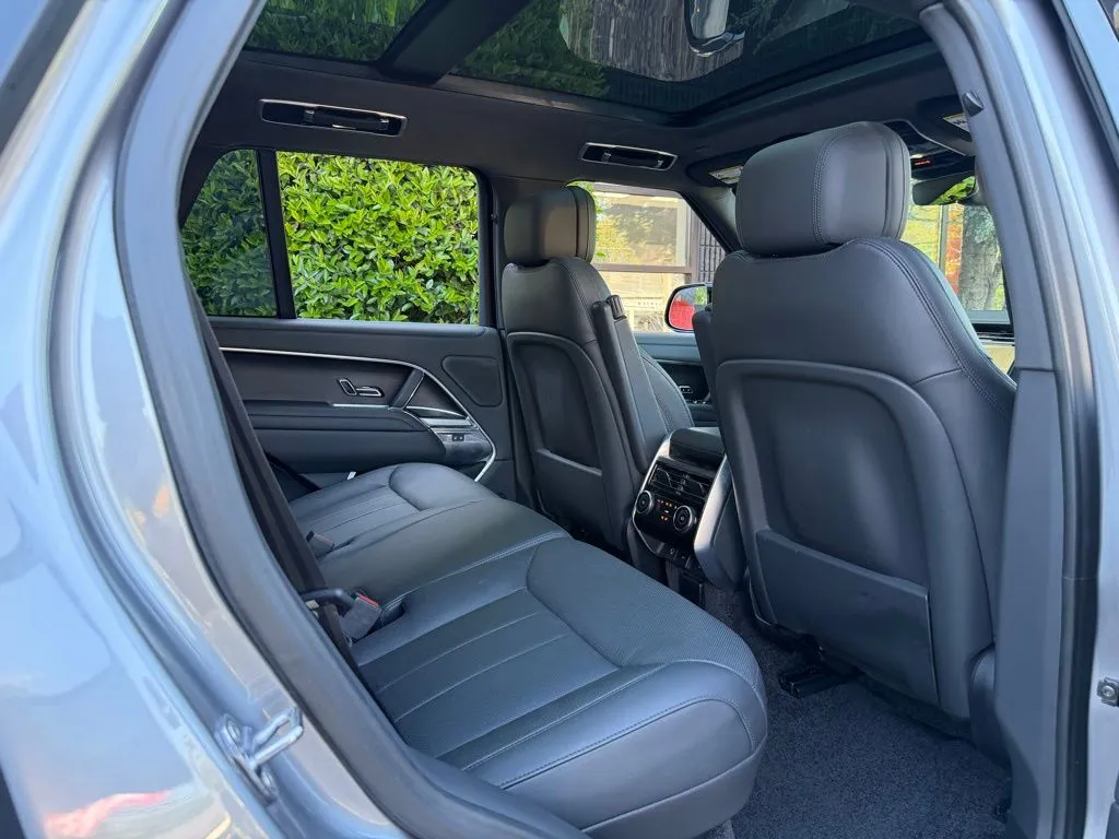 Land Rover Range Rover photo 36