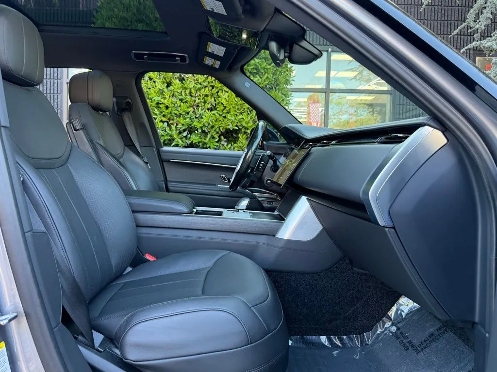 Land Rover Range Rover photo 32
