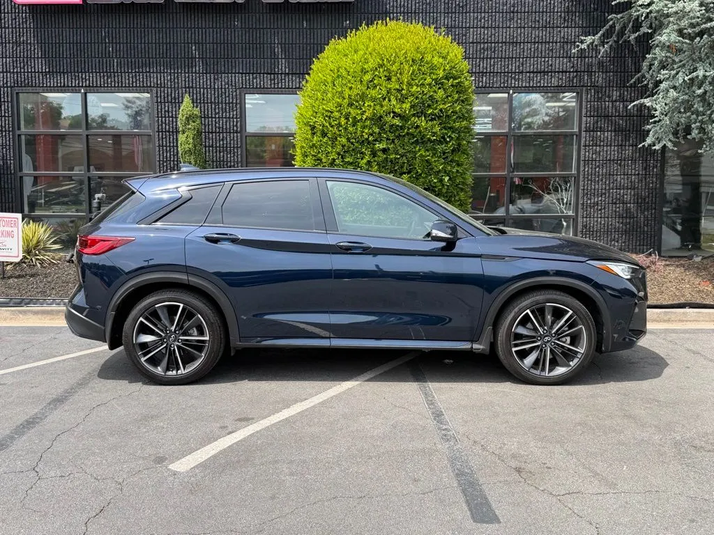 Infiniti QX50 photo 18