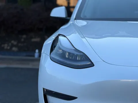 More photos of 2021 Tesla Model 3 Standard Range Plus at Gravity Autos Sandy Springs, GA