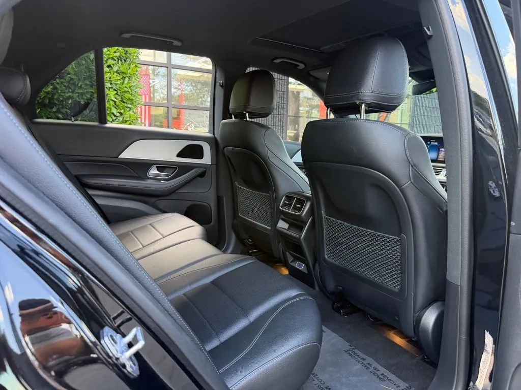 Mercedes-Benz GLE photo 37