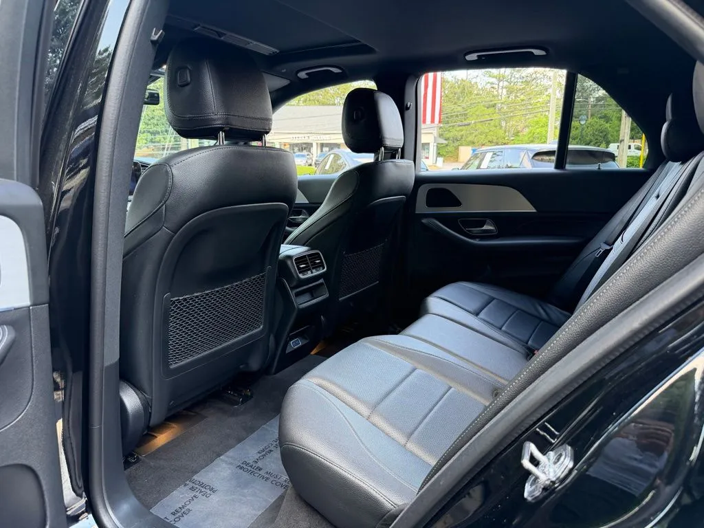 Mercedes-Benz GLE photo 30