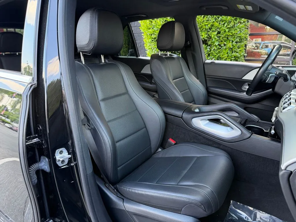 Mercedes-Benz GLE photo 34