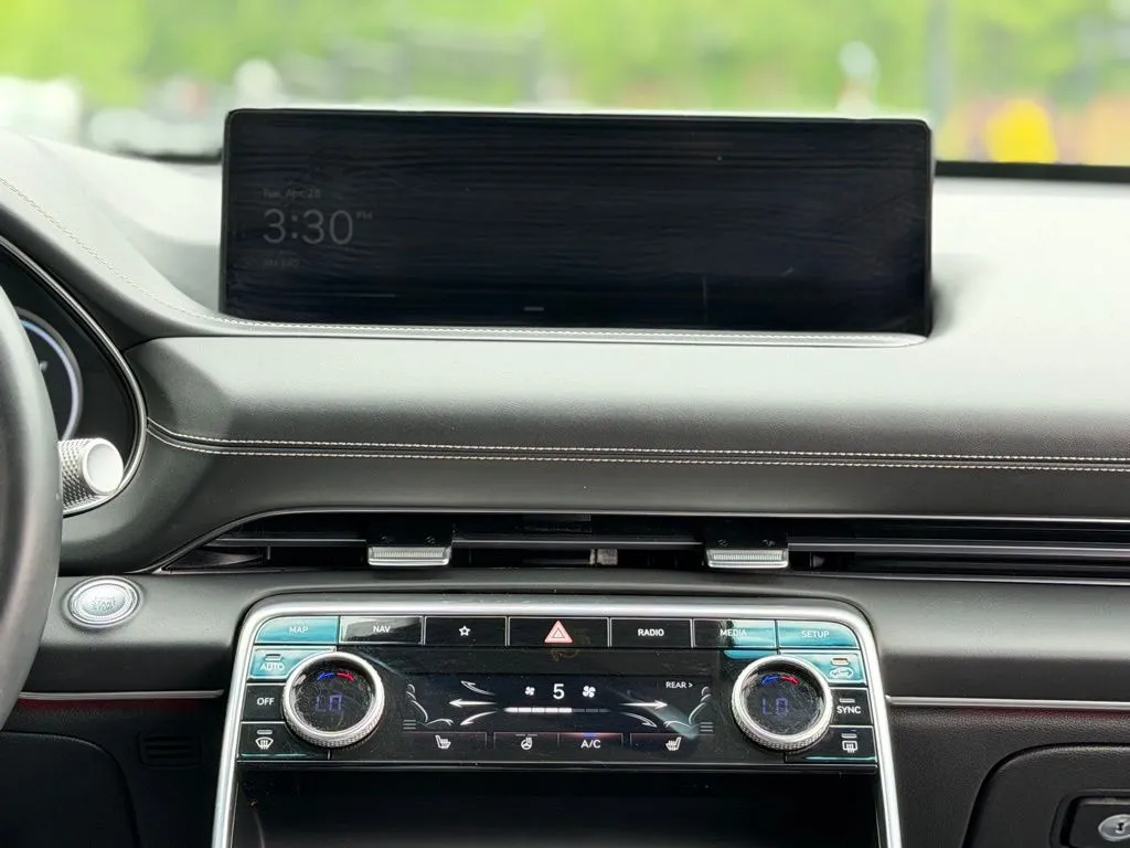 Genesis GV80 photo 48