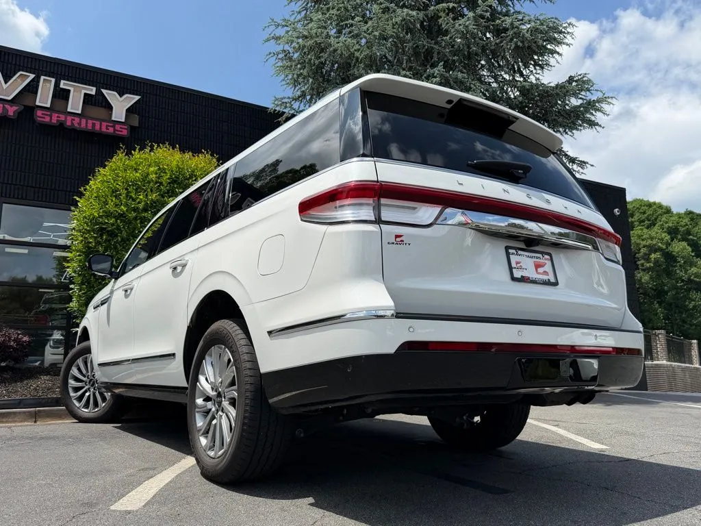 Lincoln Navigator L photo 20