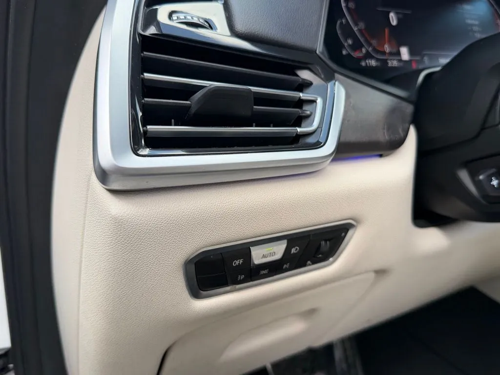 BMW X5 photo 28