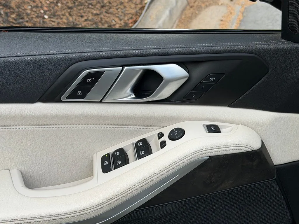 BMW X5 photo 30